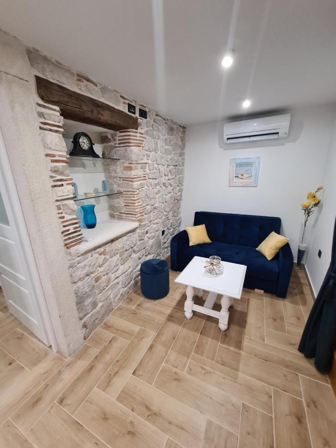 La Corte Di Kate-2 Biograd Na Moru Dış mekan fotoğraf